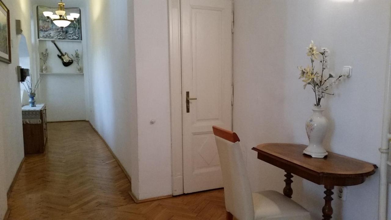 Elegance In The Heart Apartament *